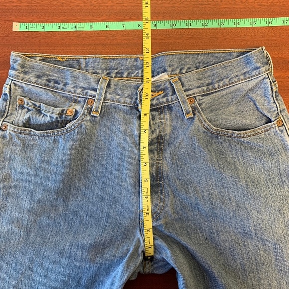 Vintage Men's 501 Levi's Mom Jeans - Picture 2 of 8